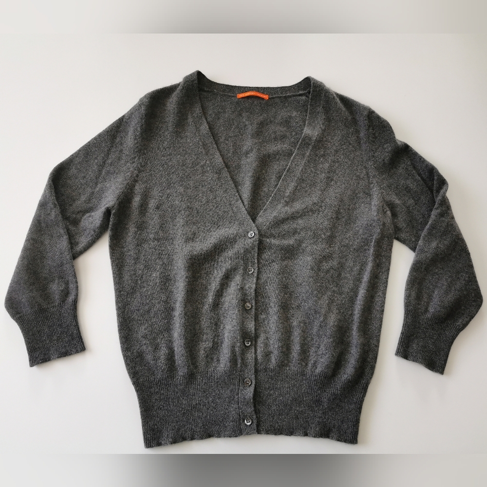100% CASHMERE 3/4 SLEEVE GREY V-NECK BUTTON UP CARDIGAN JOE FRESH